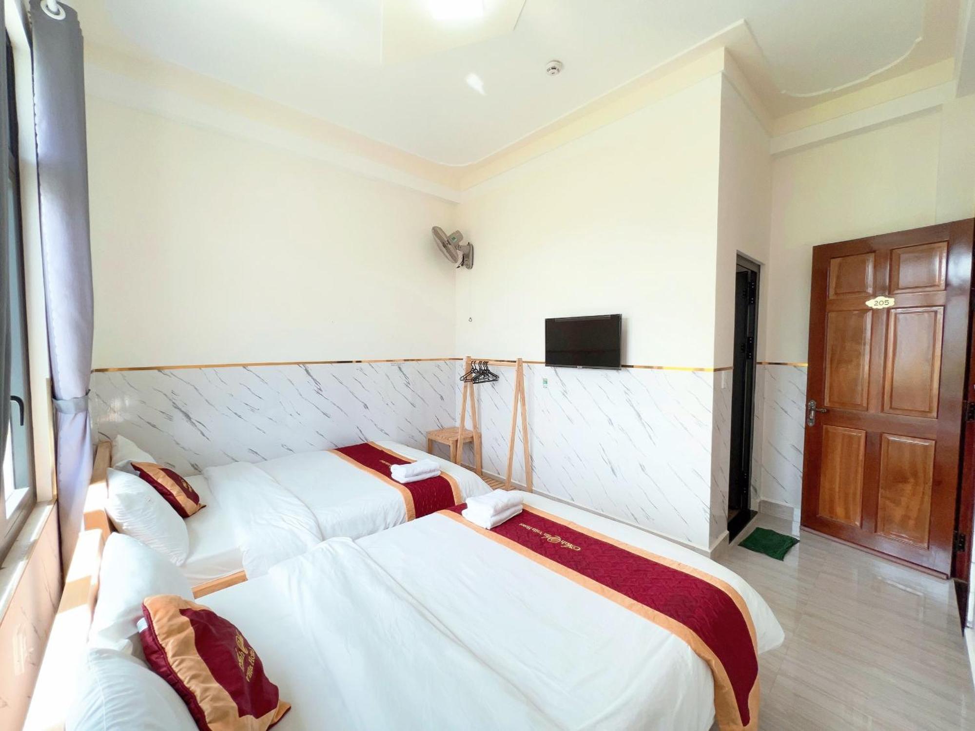 Anh Van Villa Hotel Da Lat Exterior photo